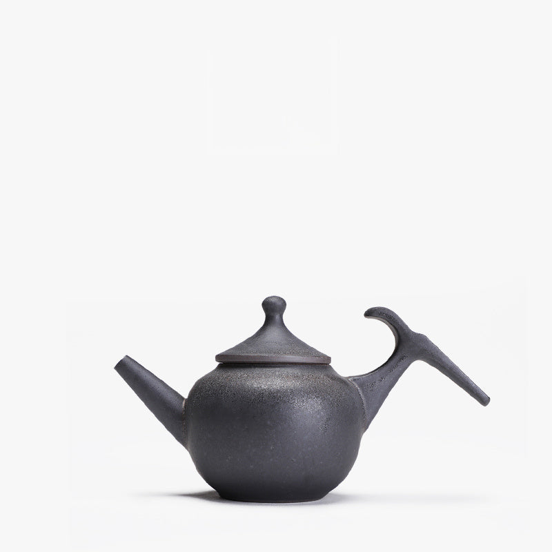 Ceramic single pot tea maker