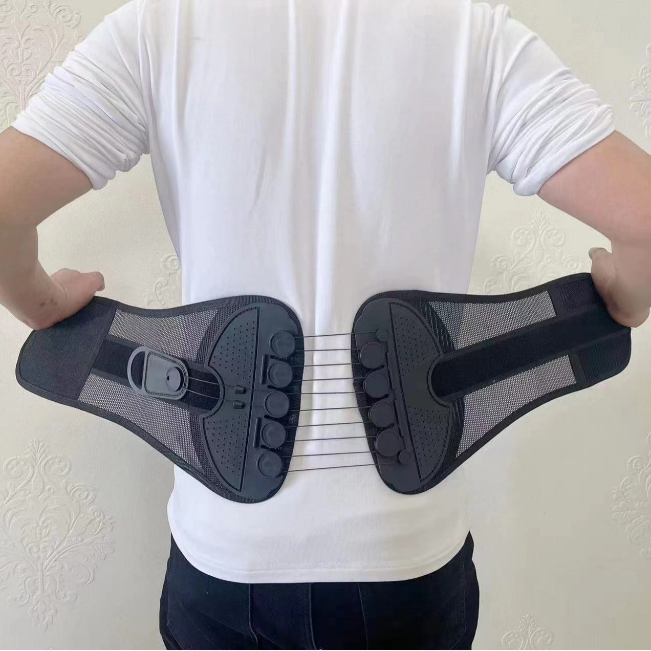 Adjustable Breathable Lumbar Support Waist Supporter